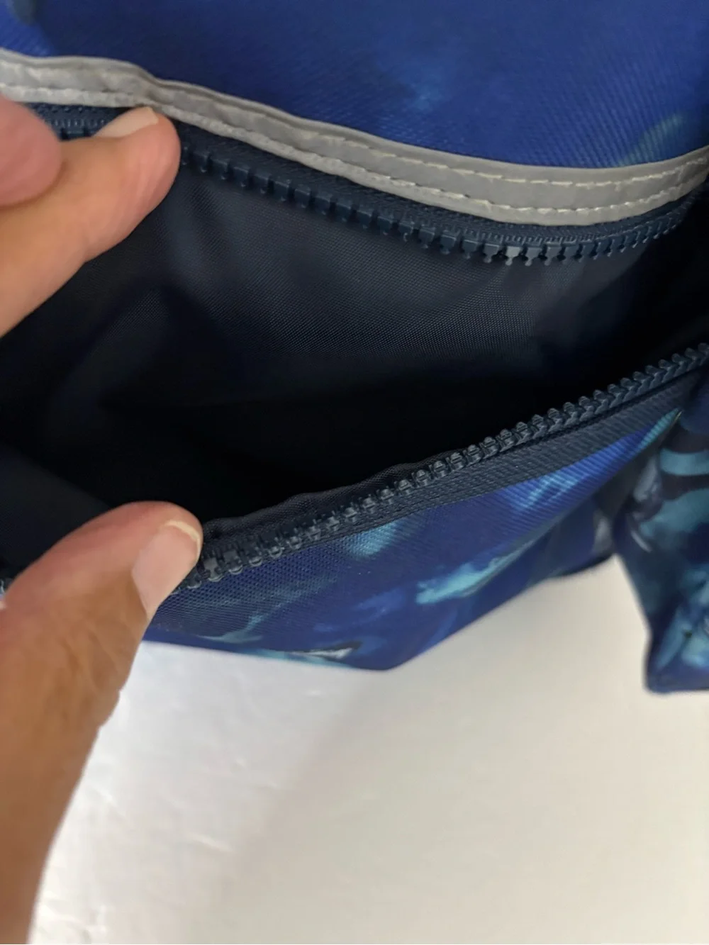 wonder nation Blue Shark Print Kids Backpack with Matching Pouch